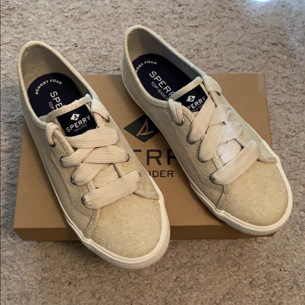 NWT TOP-SIDER KIDS SPERRYS